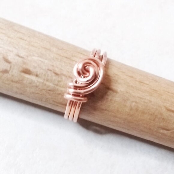 Durable Everyday Wear! Class & Sass ~ Copper Wire Wrapped Ring - Sz 5.5 + 10 - Picture 2 of 12